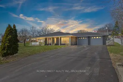 407 Water Street, Deseronto, On K0k 1x0