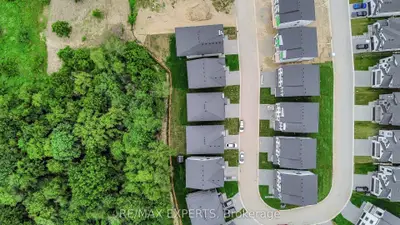 2835 Sheffield Lot 29 Place 11, London South, On N6m 0j2