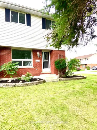 83 Naskapi Street, Woodstock, ON N4T 1G7
