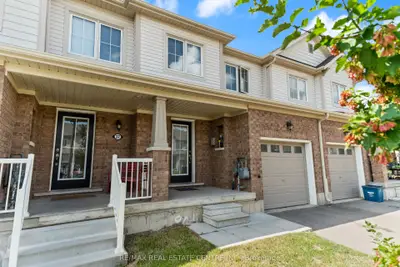 35 Butcher Crescent, Brantford, ON N3T 0P2