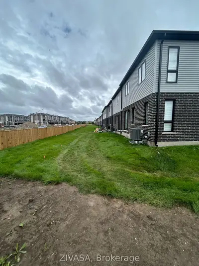 2994 Turner Crescent, London South, On N6m 0j3