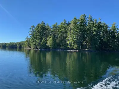 Vacant Land in Frontenac