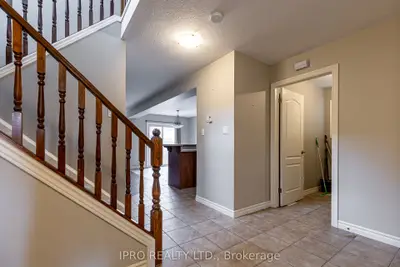 1202 Smither Road, London North, ON N6G 5R8