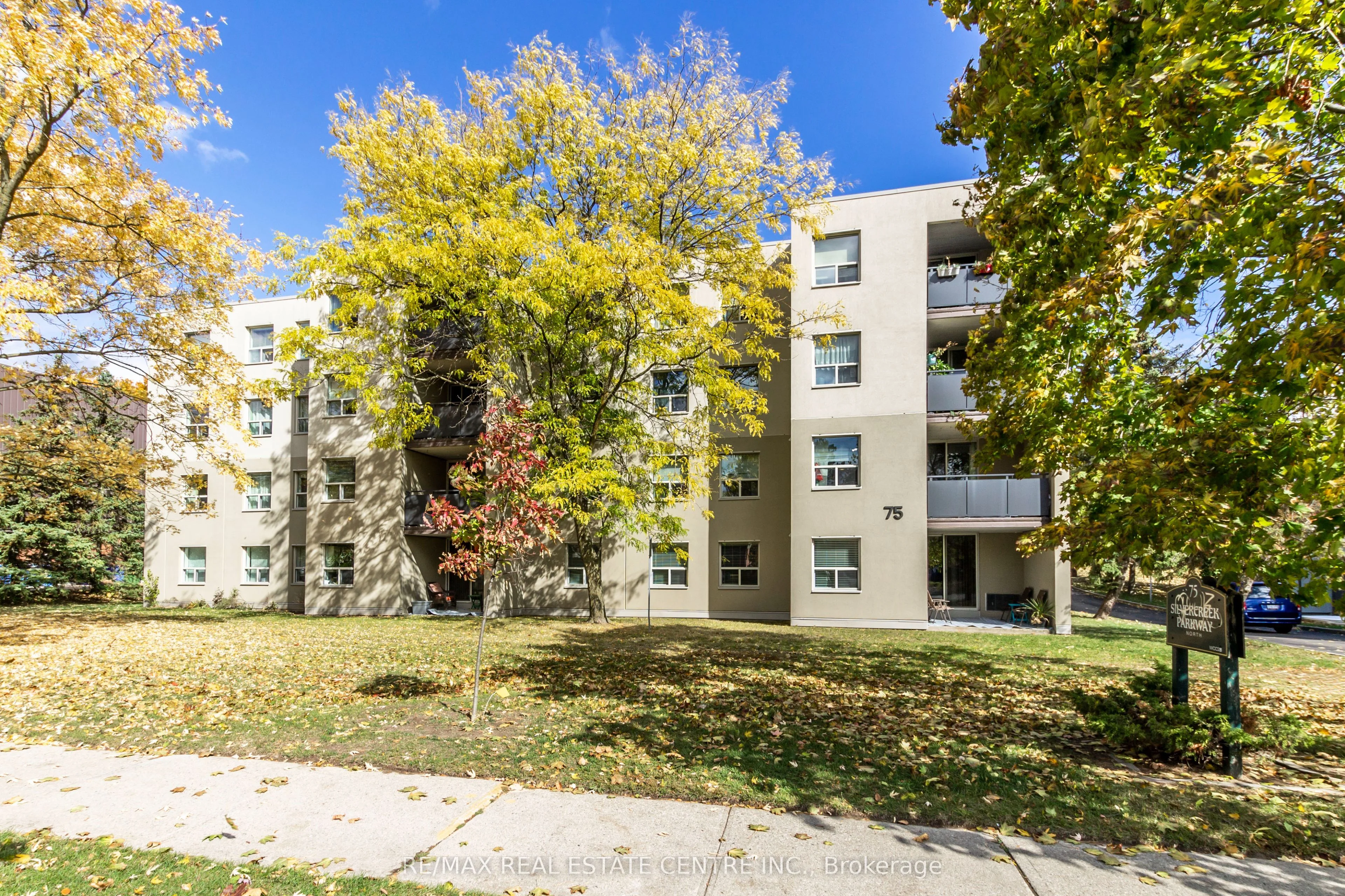 75 Silvercreek Parkway N 204, Guelph, On N1h 7r9