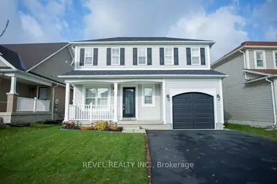 32 Hollinrake Avenue, Brantford, ON N3T 0B6