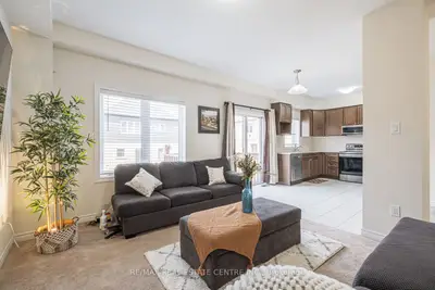 8 Sleeth Street, Brantford, ON N3S 0J4