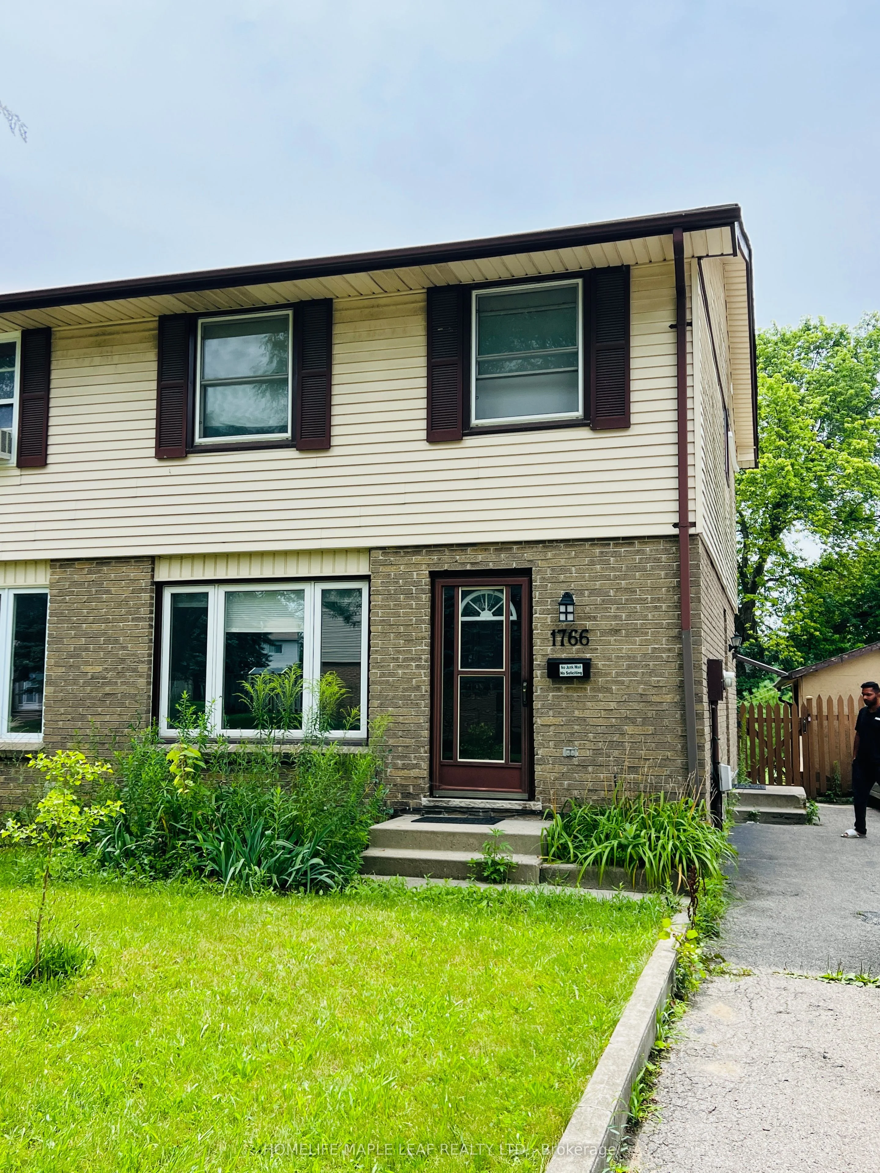 1766 Culver Drive, London East, ON N5V 3H2