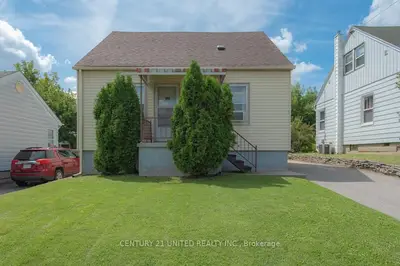 685 Gilchrist Street, Peterborough, On K9h 4p4