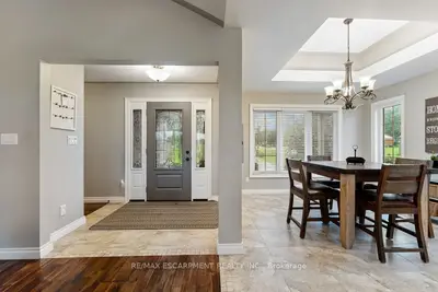 25 John Street, Haldimand, ON N0A 1R0