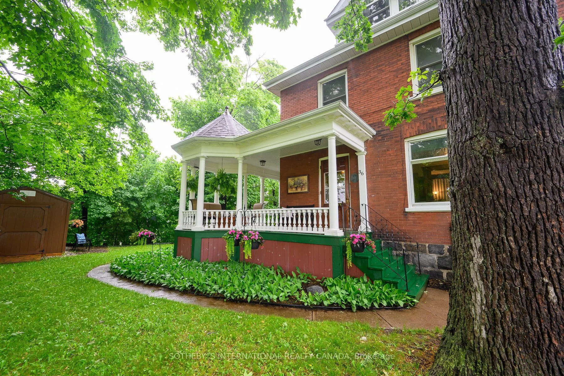 36 Spruce Street, Cambridge, On N1r 4k1