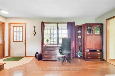 9398 Twenty Road, West Lincoln, ON L0R 2A0