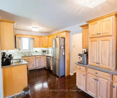 2 Balfour Street, Brantford, ON N3T 1J2