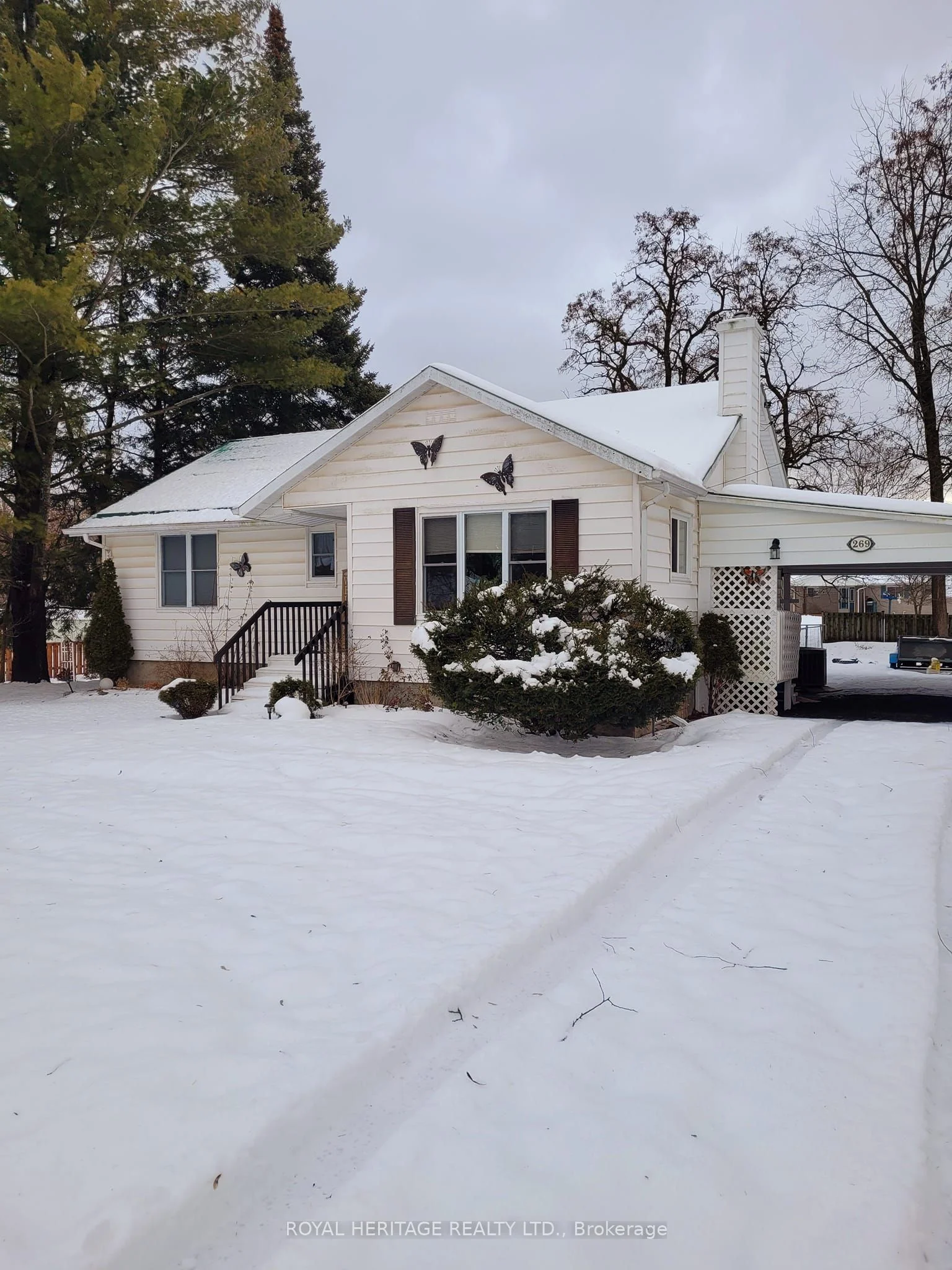 269 St Lawrence Street E, Centre Hastings, On K0k 2k0