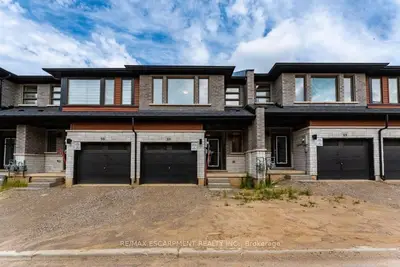 120 COURT Drive 89, Brant, ON N3L 0N2