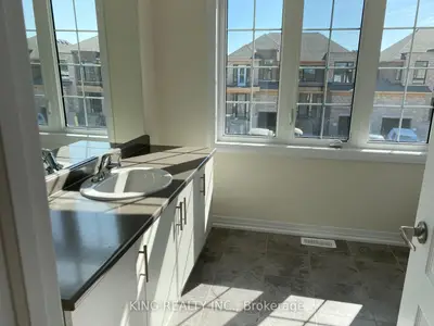107 Huntingford Trail W, Woodstock, ON N4T 0M2