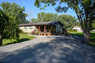 80 DORLAND Drive, Greater Napanee, ON K7R 3K7