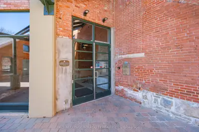 26 ONTARIO Street 109, Guelph, ON N1E 7K1