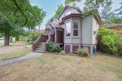 1115 Reno Street, Out of Area, BC V9A 4B7