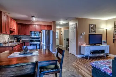 78 Canrobert Street, Woodstock, ON N4S 8X4