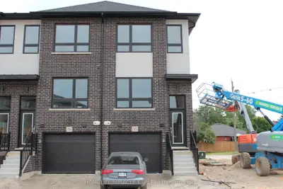 720 Grey Street 35, Brantford, ON N3S 0K2