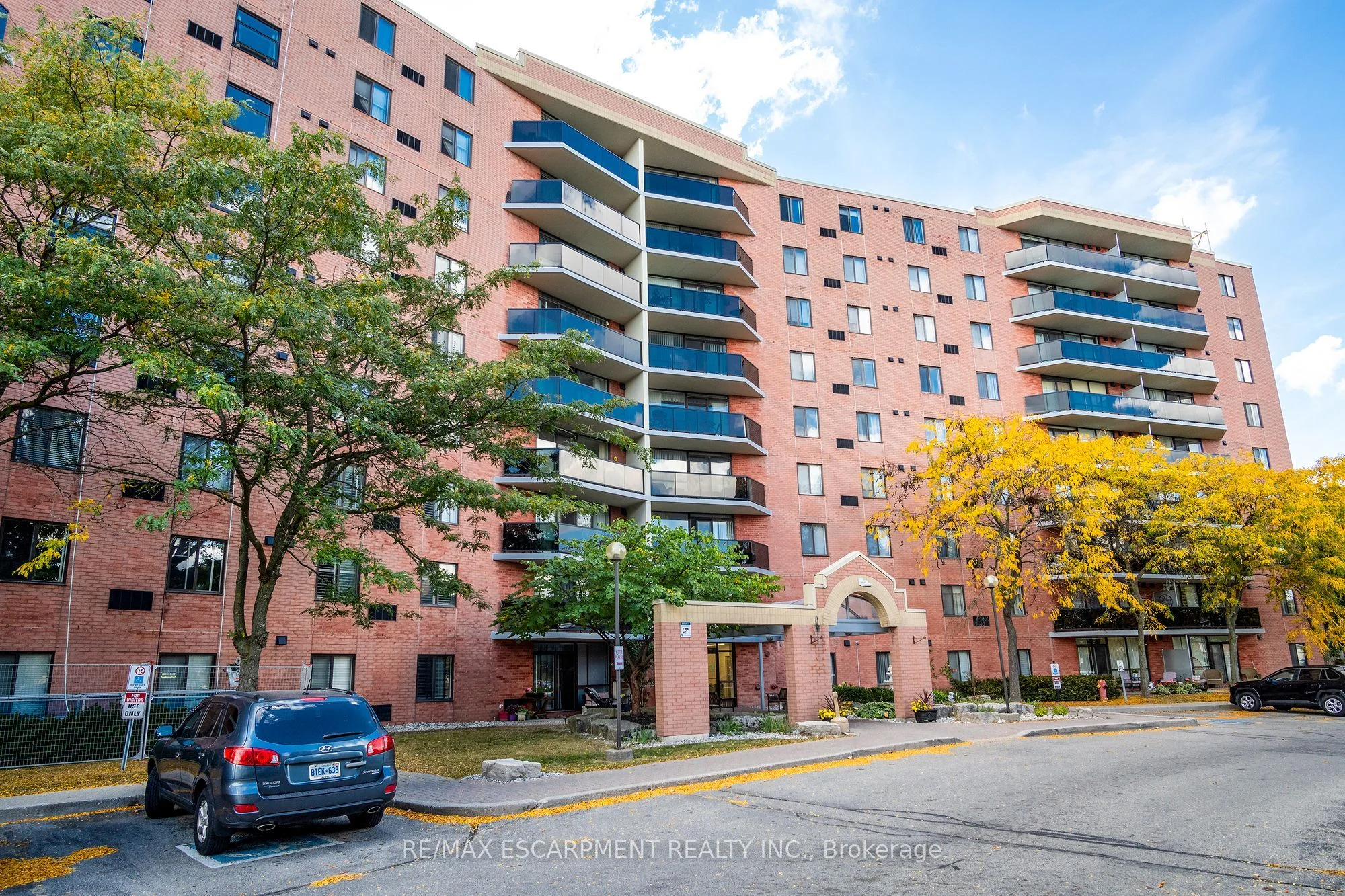 9 Bonheur Court 505, Brantford, ON N3P 1Z5