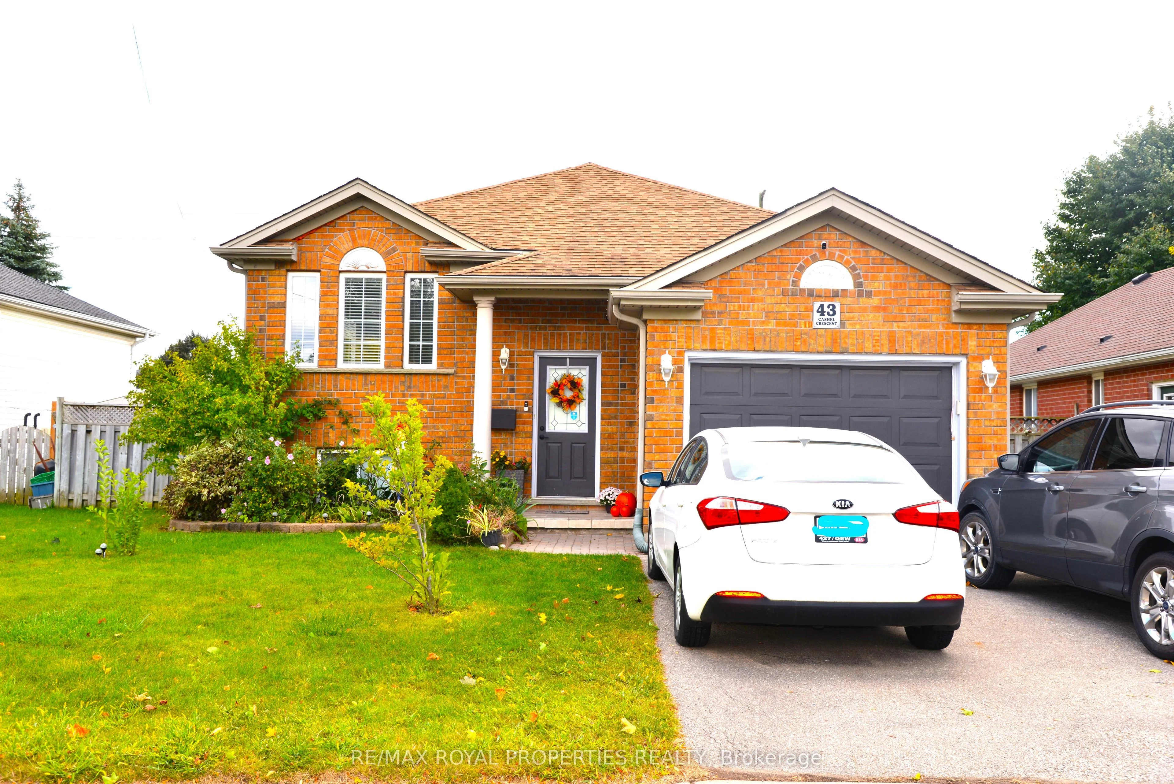 43 Cashel Crescent, Brantford, ON N3T 6L1