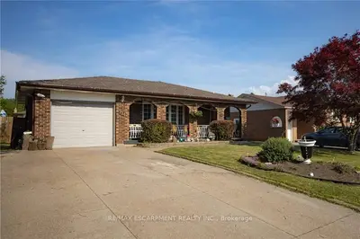 724 Clare Avenue, Welland, On L3c 3c1
