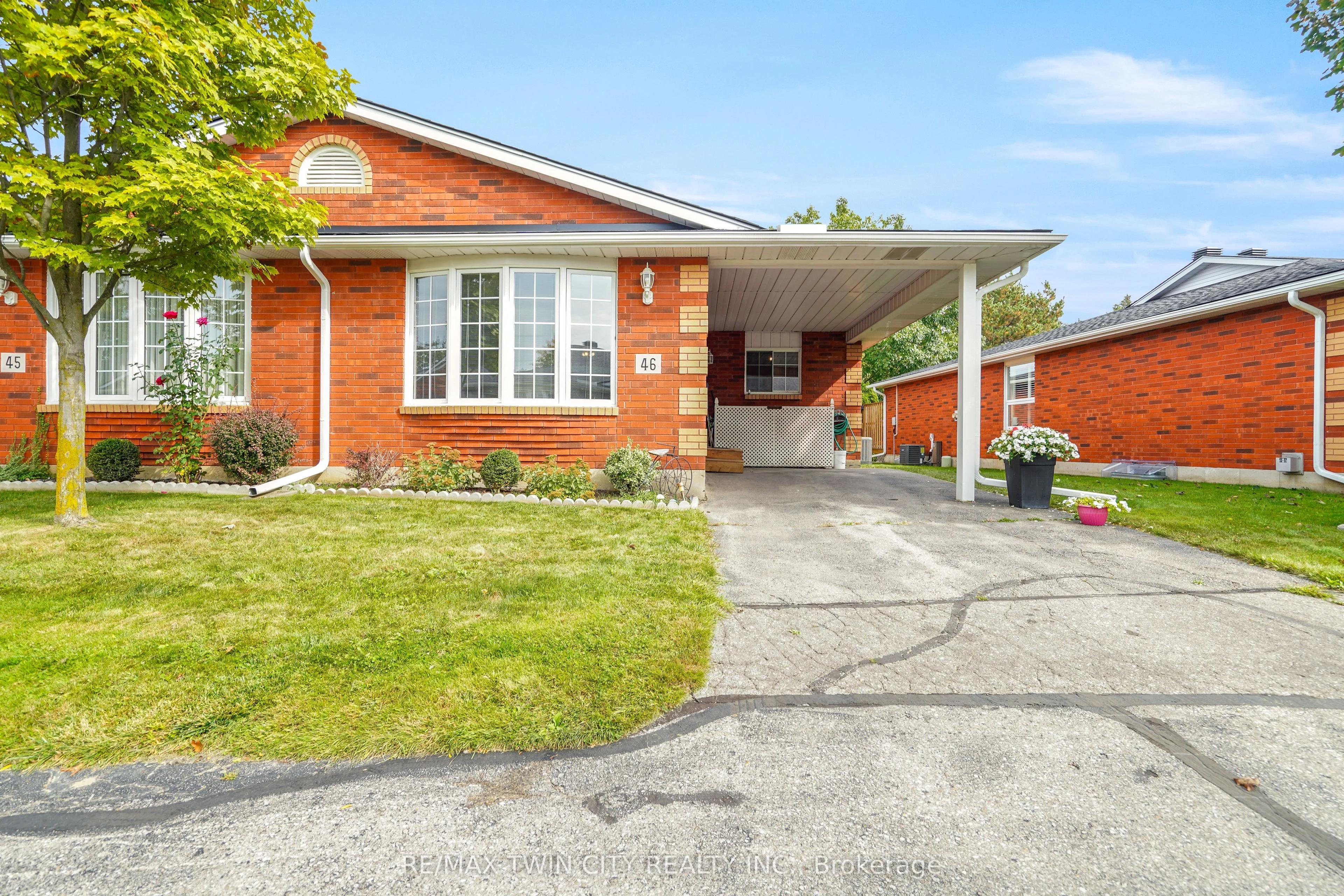 570 West Street 46, Brantford, ON N3R 7Y7