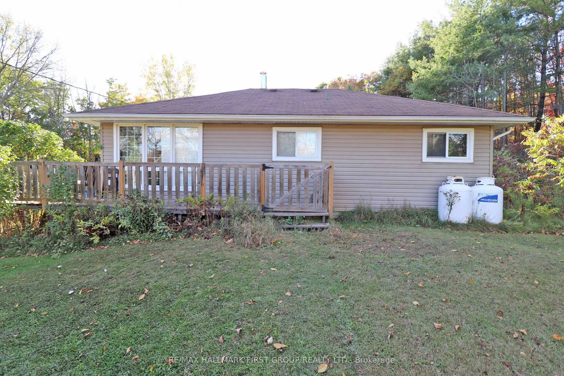 10290 Highway 41, Addington Highlands, ON, K0H 1Z0