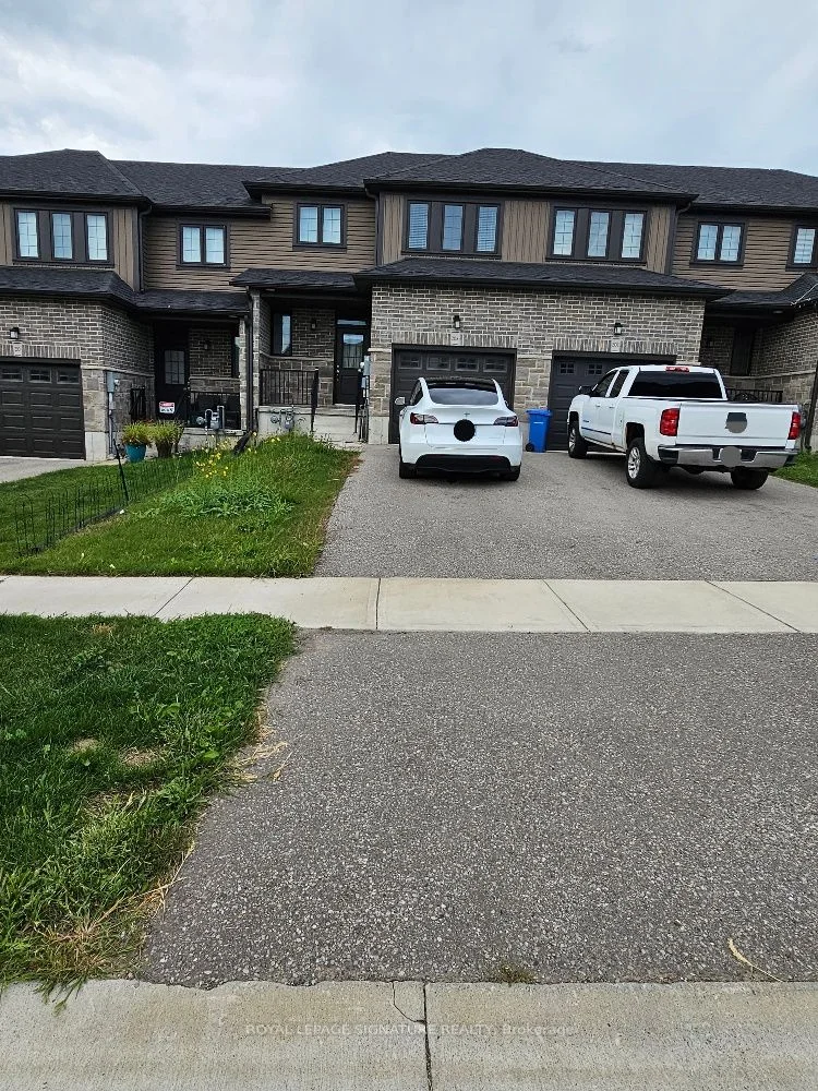 208 Links Crescent, Woodstock, On N4t 0m1