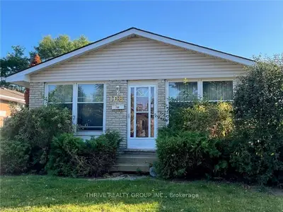 108 Renny Crescent, London South, On N6e 2c5