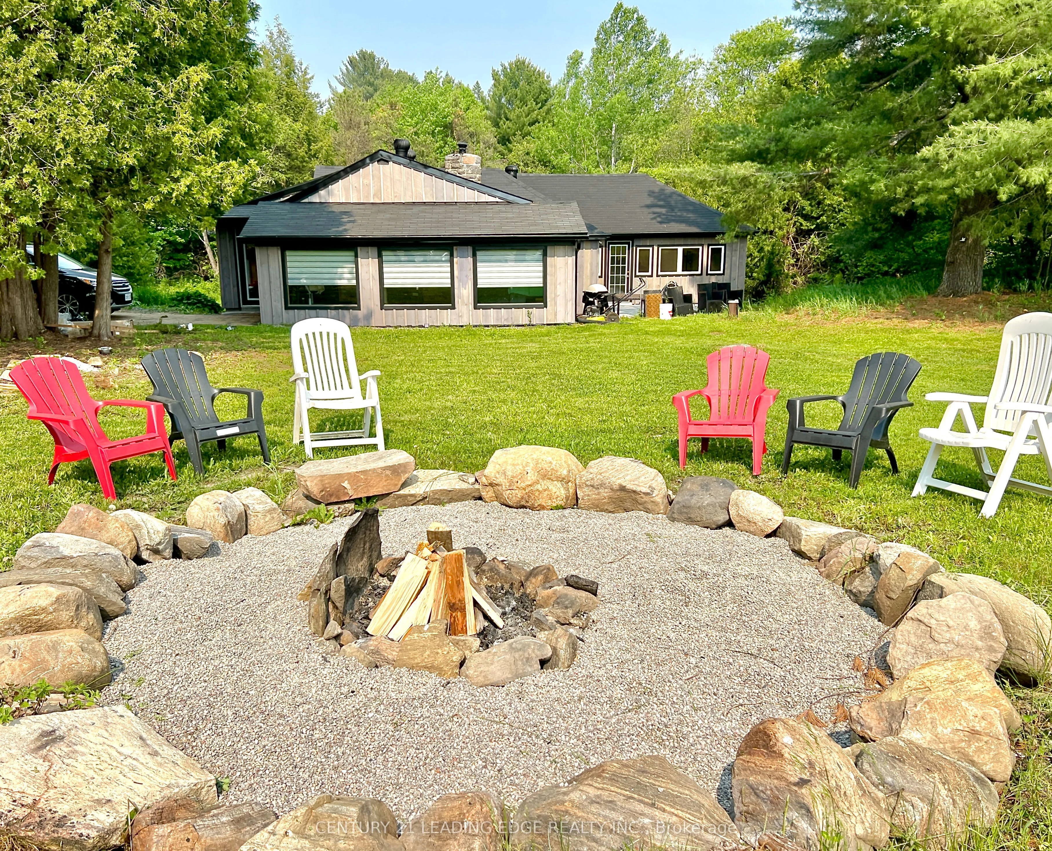 1151 BEATRICE TOWNLINE Road, Bracebridge, ON P1L 1X4