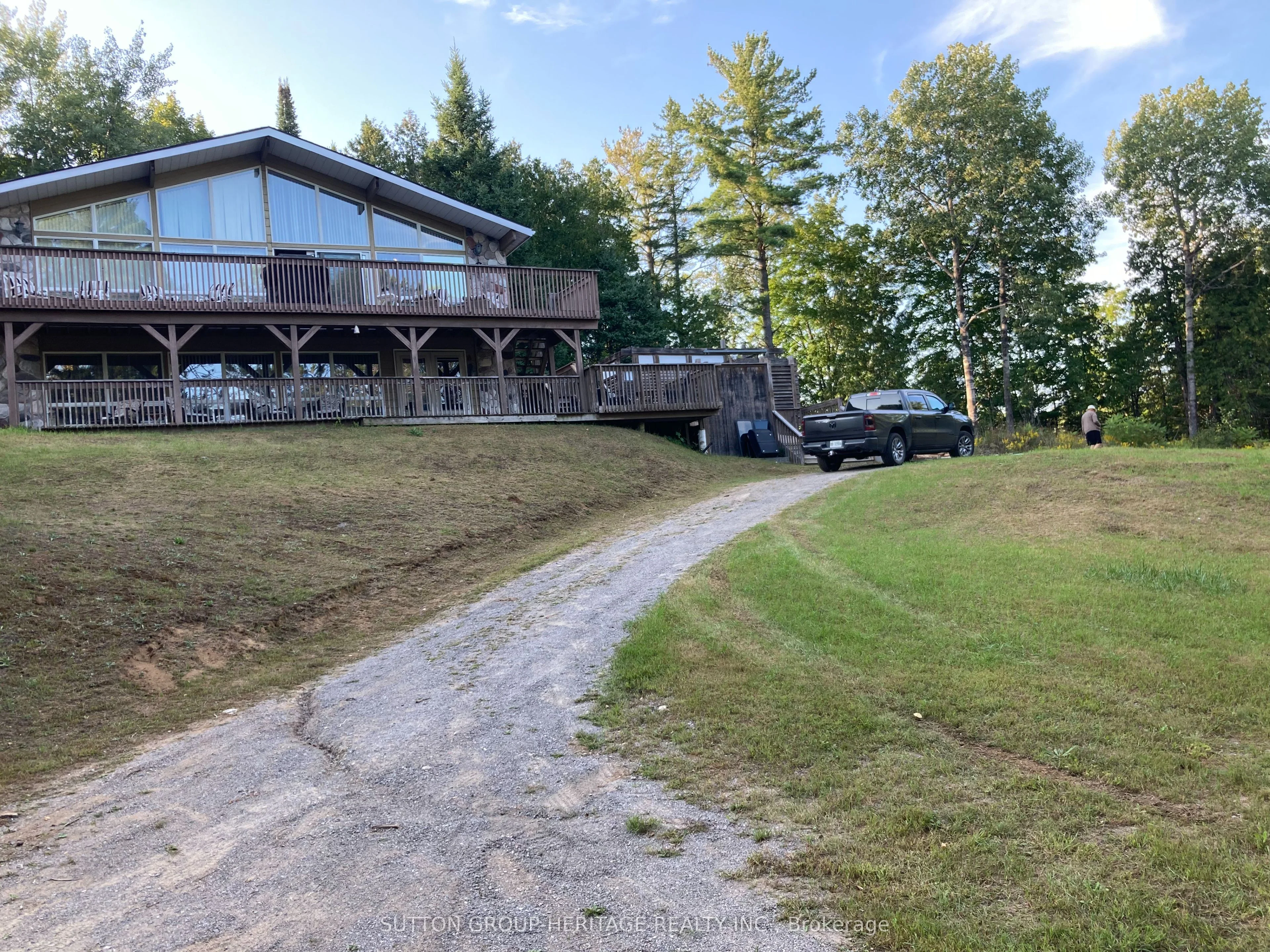 1546 White Lake Road, Highlands East, ON K0M 1X0