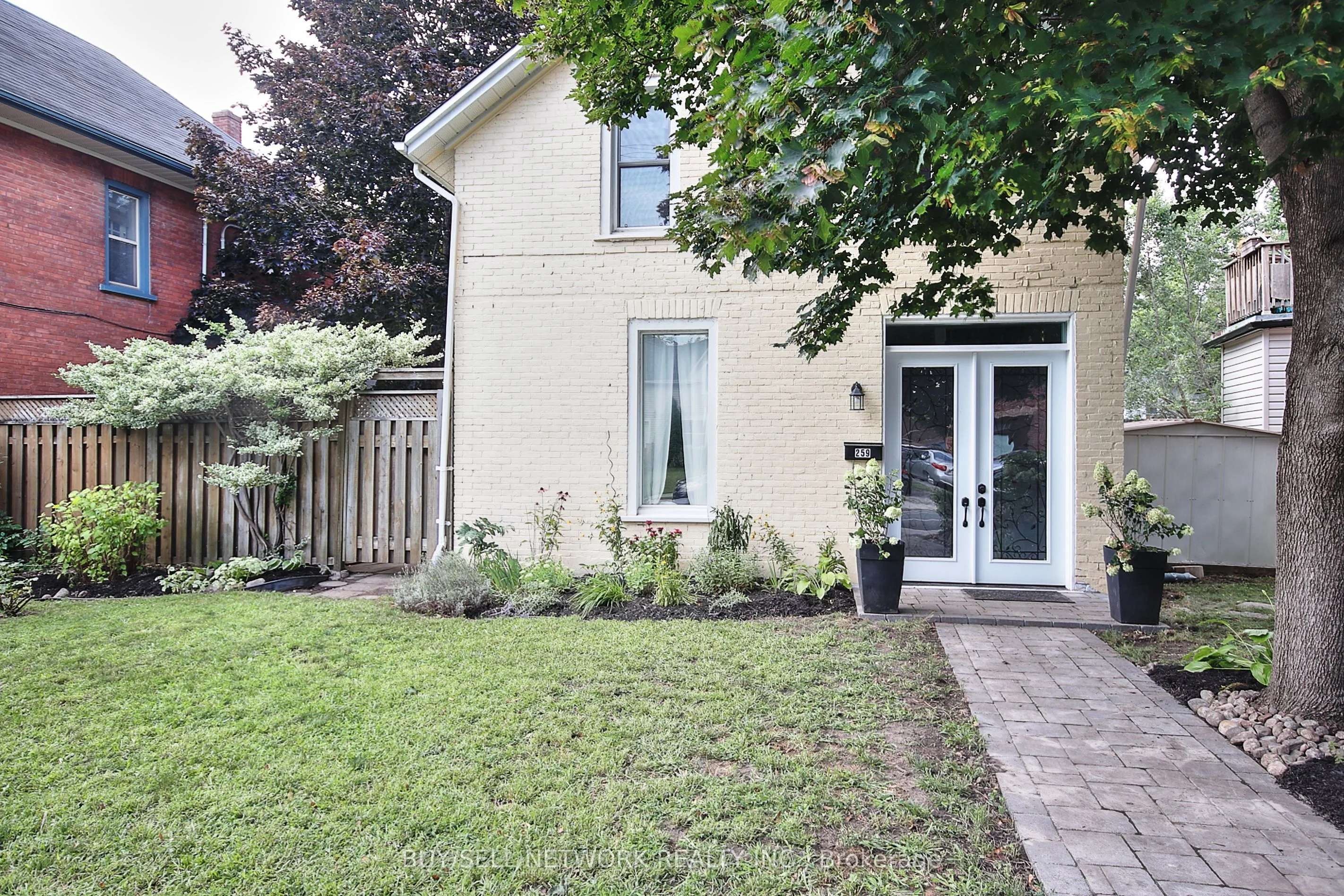259 Reid Street, Peterborough, On K9j 3p9