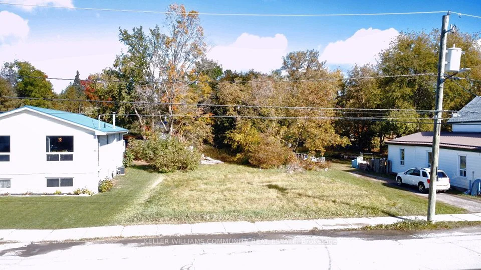 16 George Street W, Havelock-Belmont-Methuen, ON K0L 1Z0