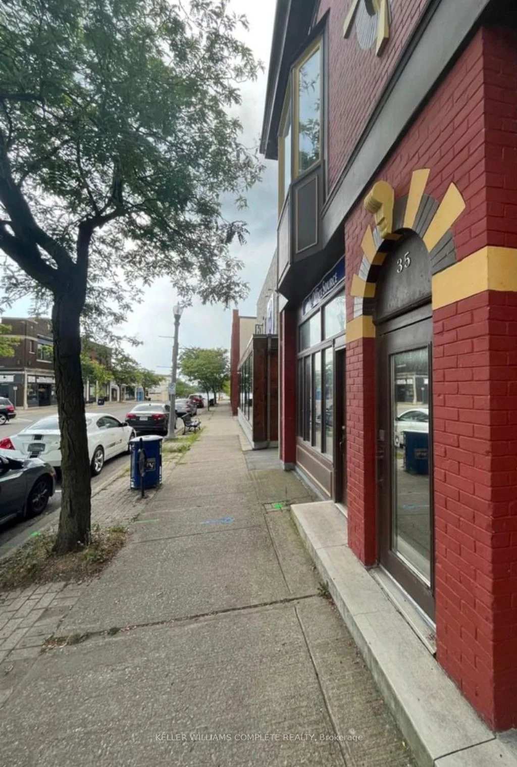 35 Jarvis Street 205, Fort Erie, ON L2A 2S3