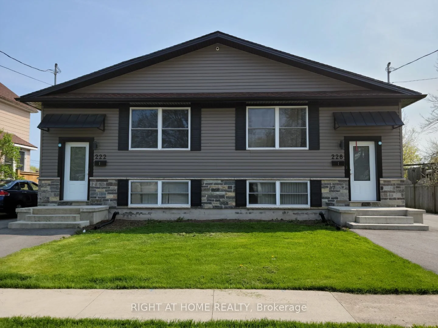 222 Henrietta Street 2, Fort Erie, ON L2A 2K5