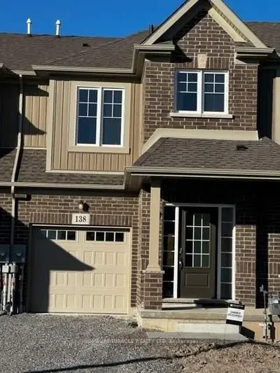 138 Sunflower Place, Welland, On L3c 0h9