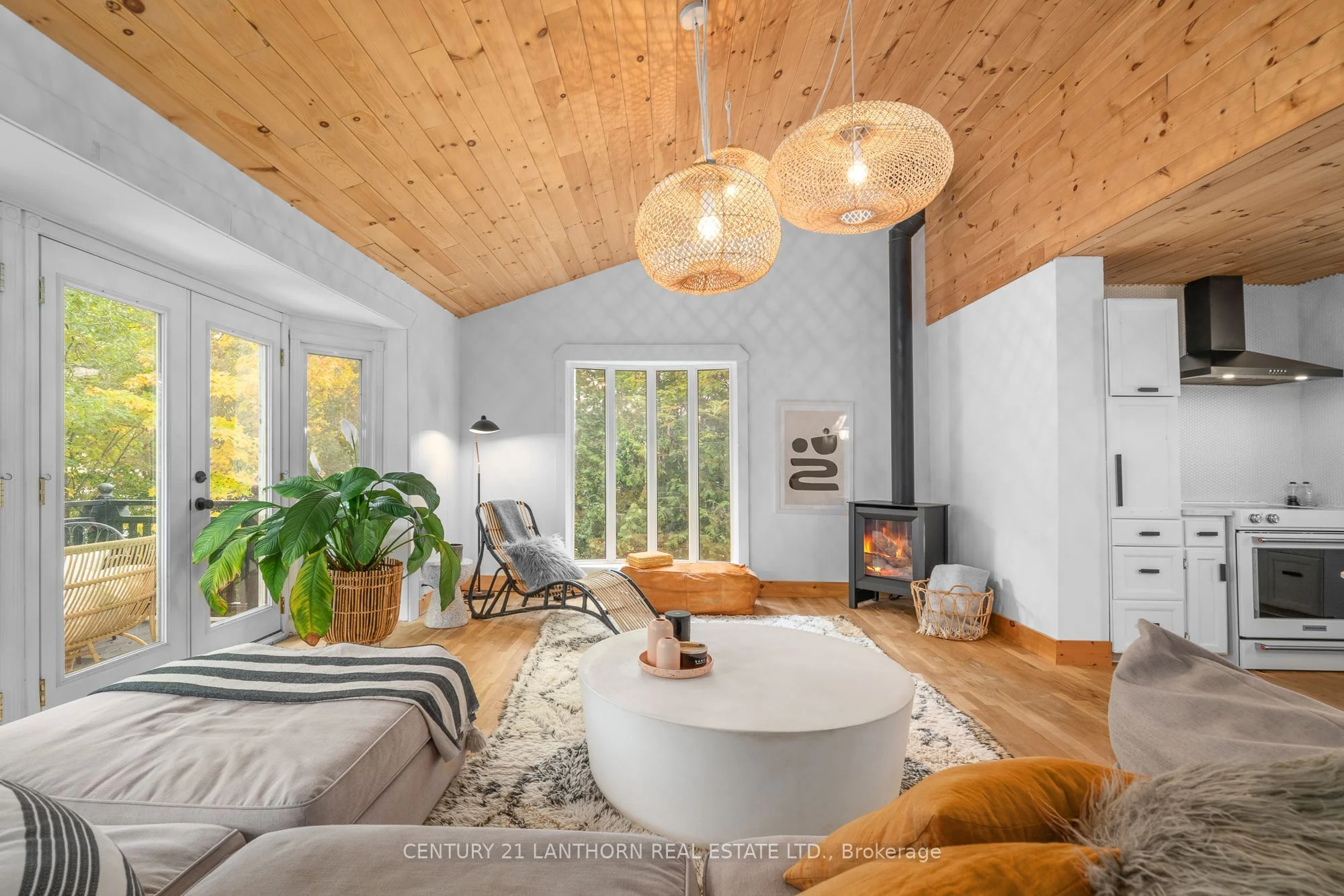 580 Lakeside Drive, Prince Edward County, On K0k 1t0