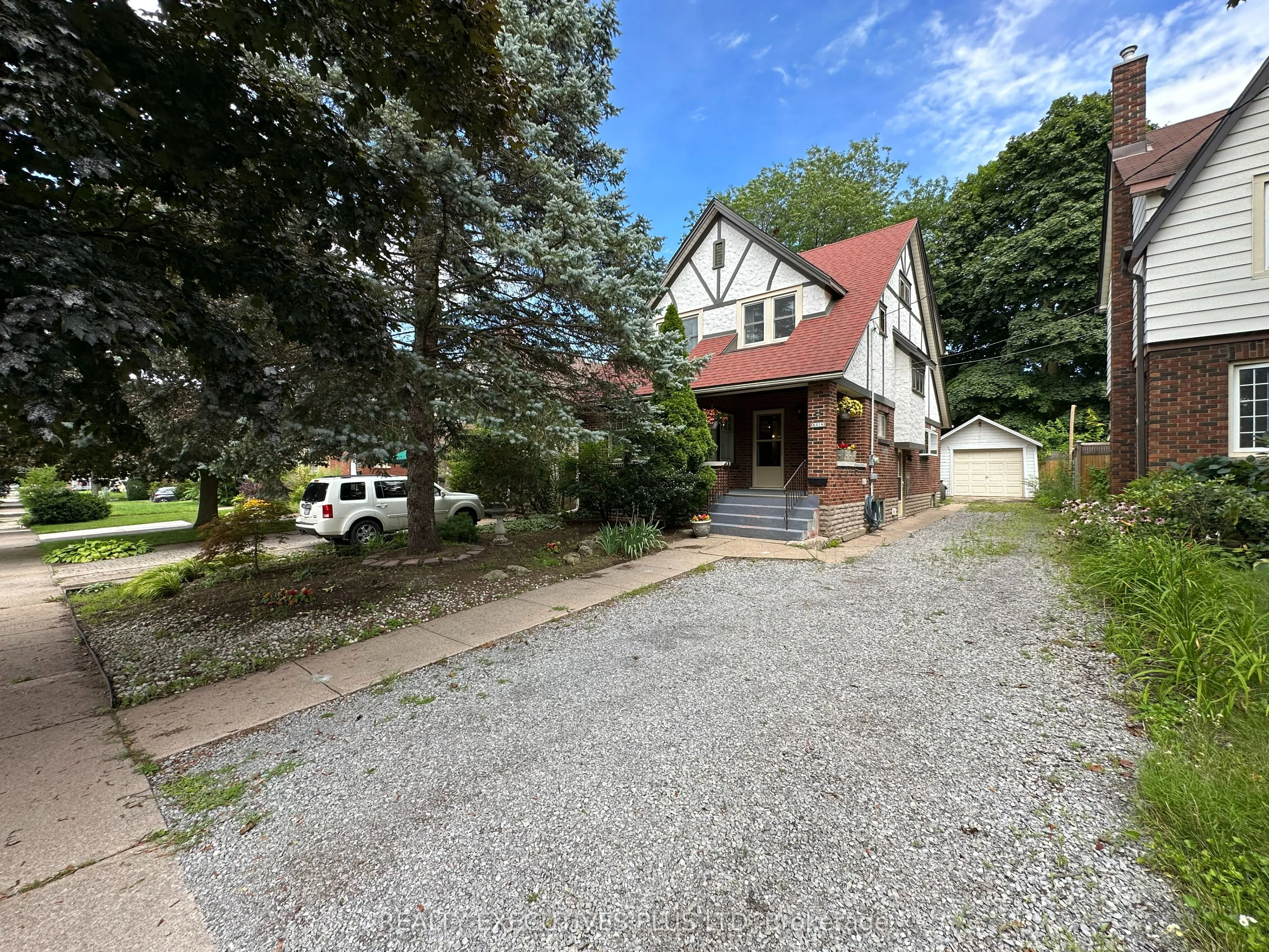5814 MOULAND Avenue, Niagara Falls, ON L2G 5N7