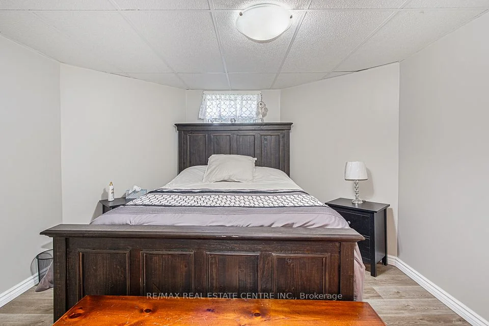 56 Middle Avenue, Meaford, ON N4L 1A8