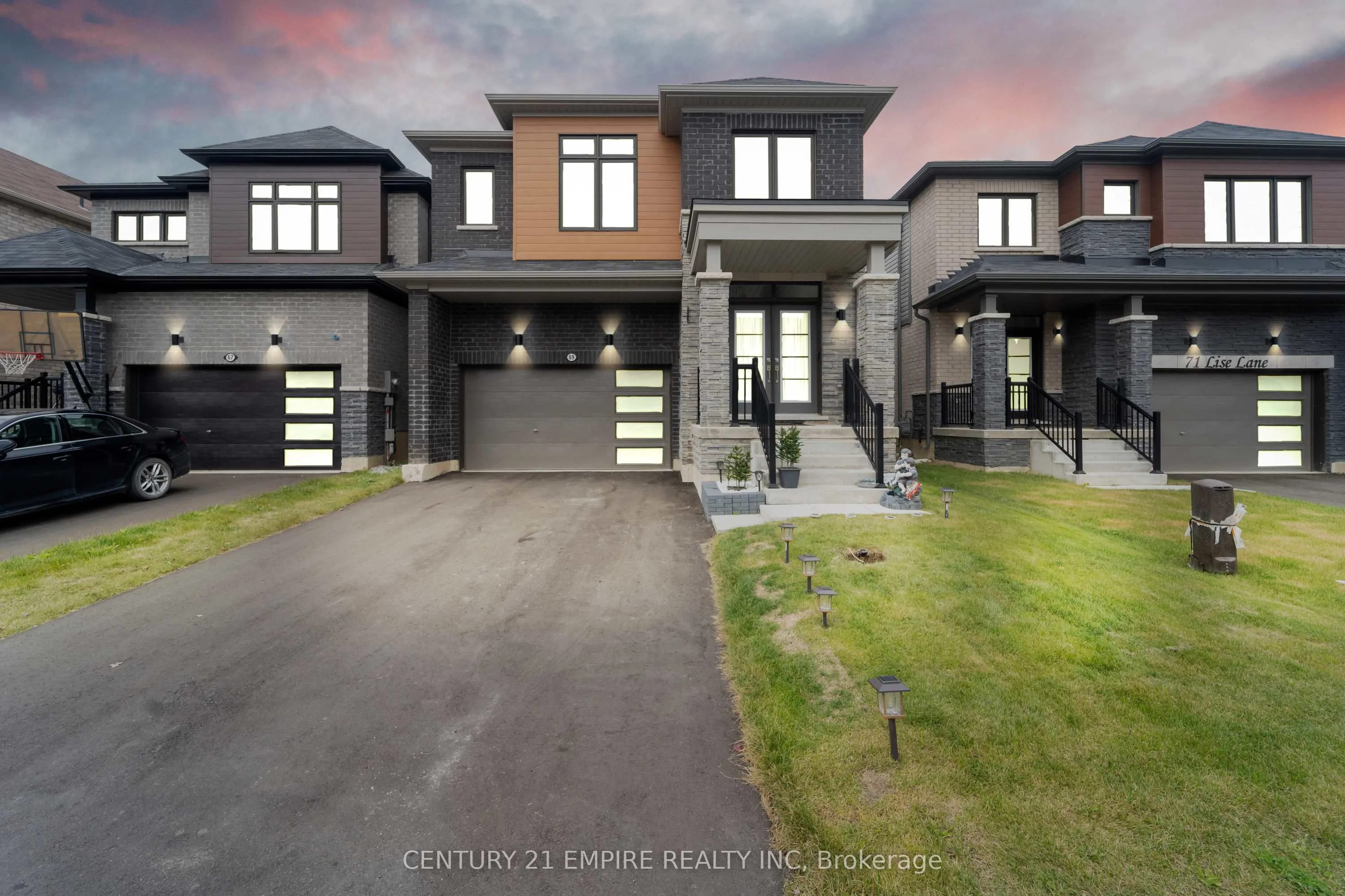 69 Lise Lane, Haldimand, ON N3W 0E8