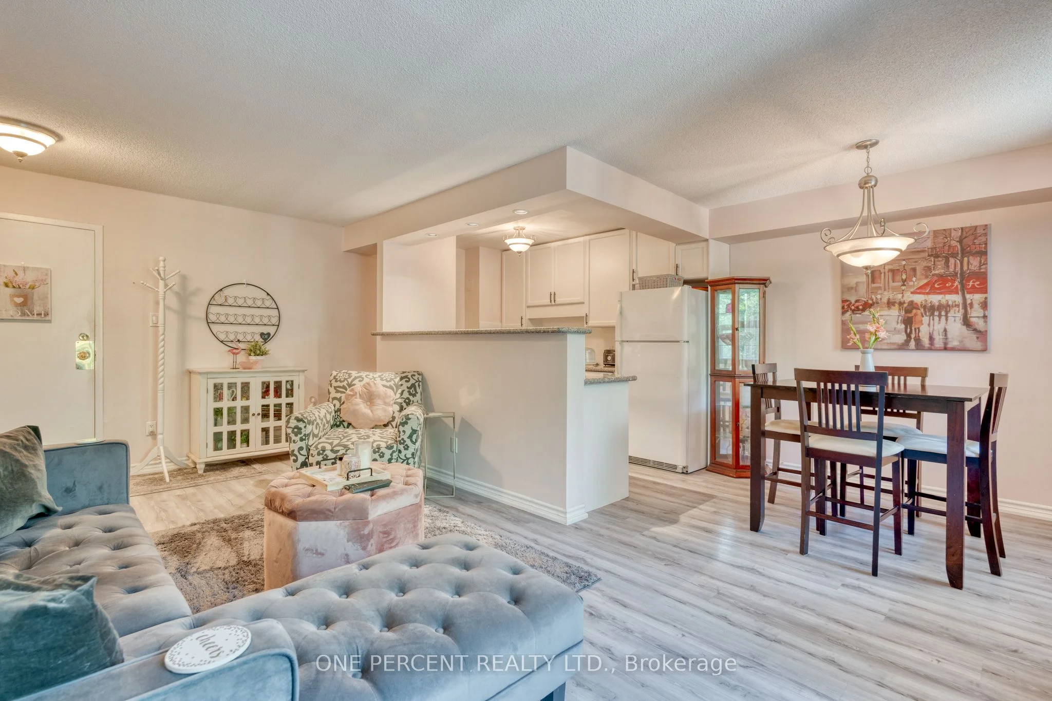 793 Colborne Street E 217, Brantford, On N3s 7j3