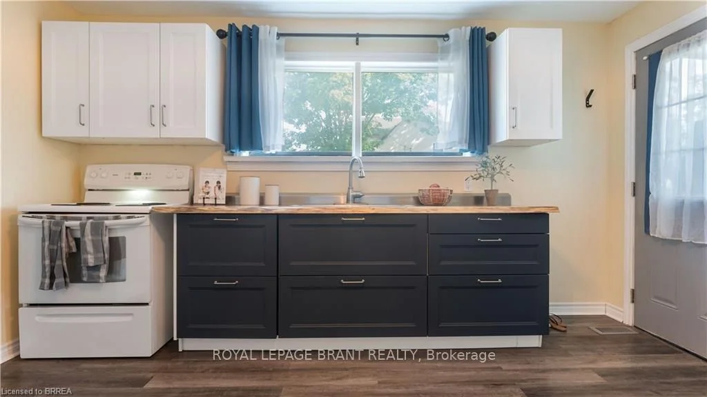 49 Givins Street, Woodstock, ON N4S 5Y6