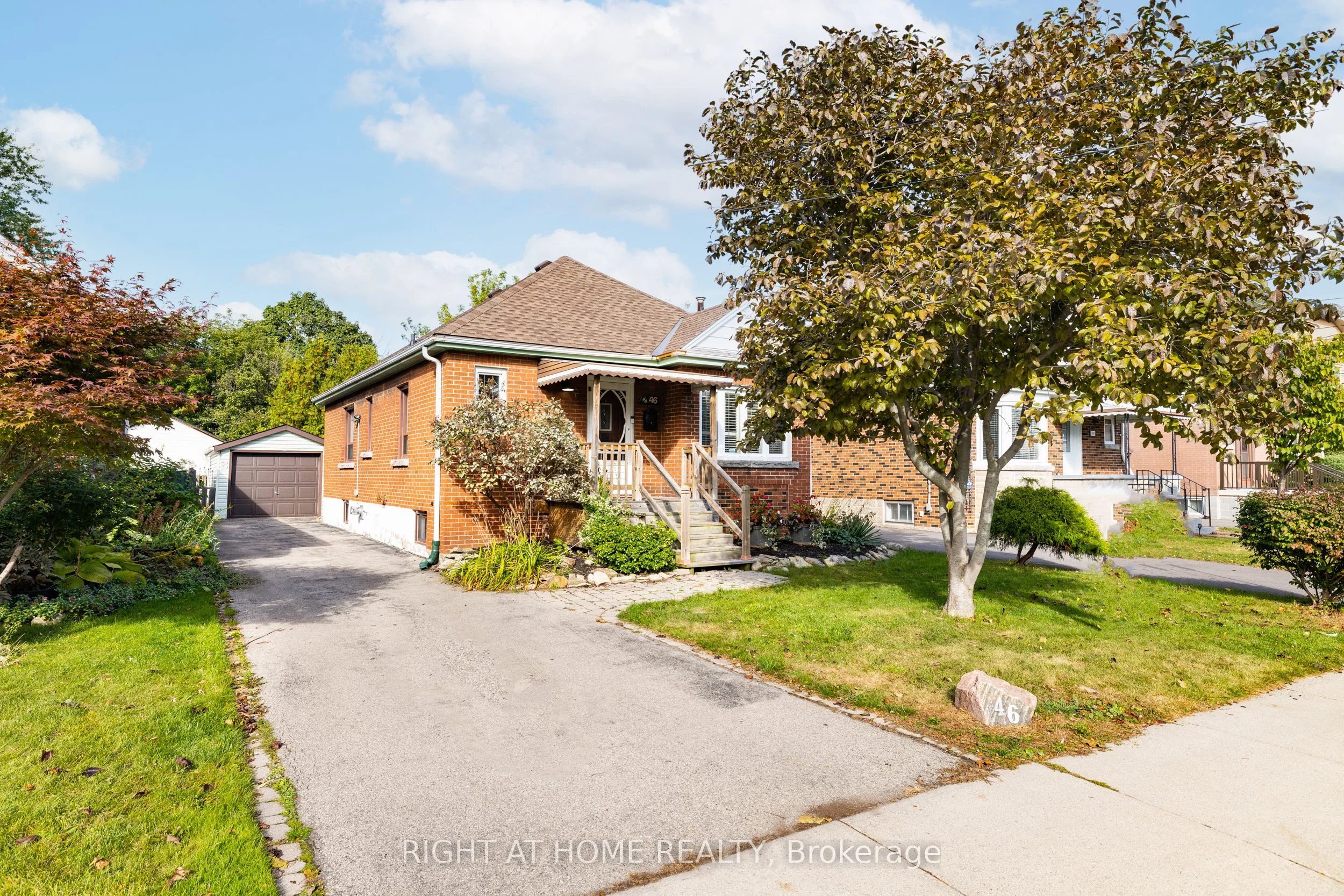 46 East 36th Street Street E, Hamilton, ON L8V 3Y9