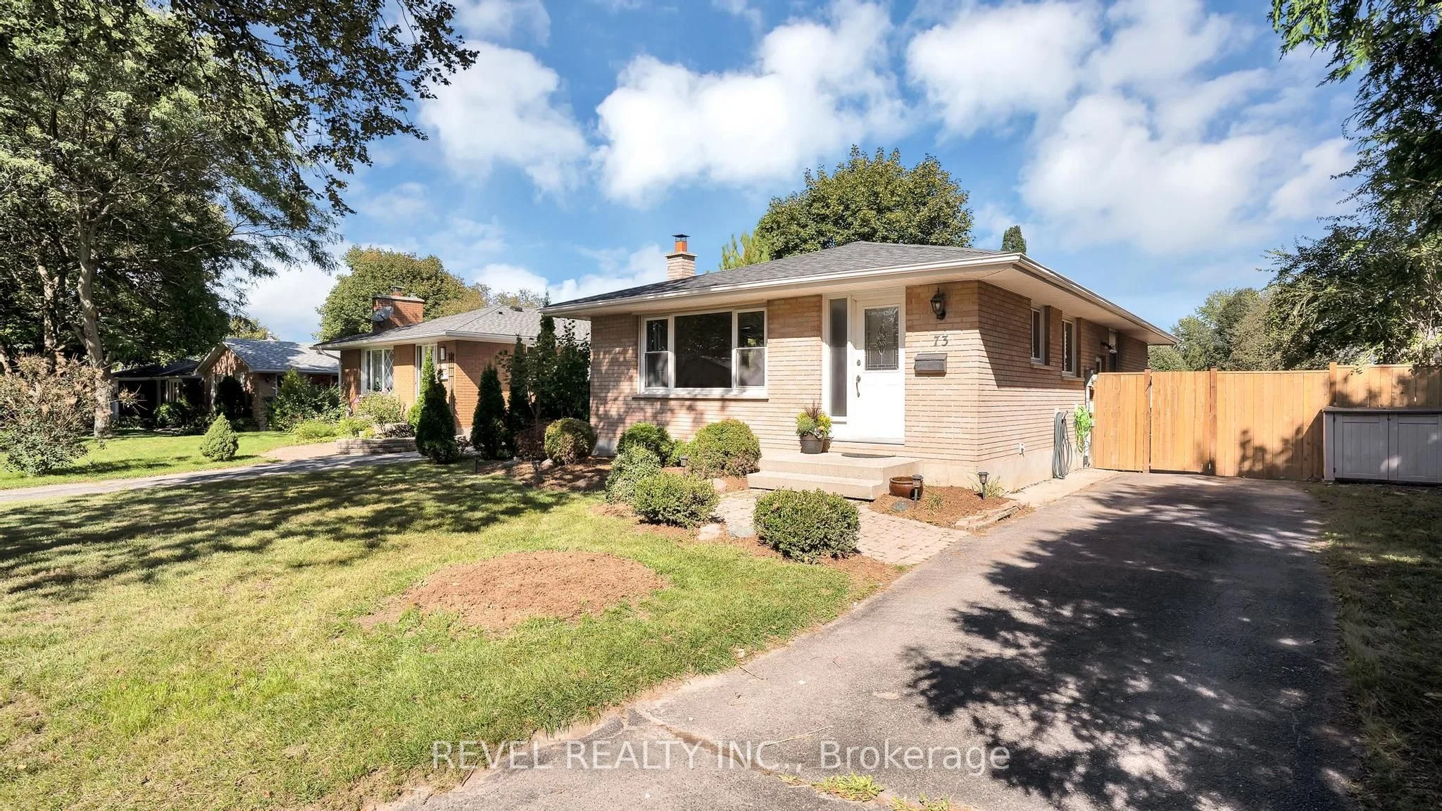 73 COTTONWOOD Crescent, London North, ON N6G 2Y7