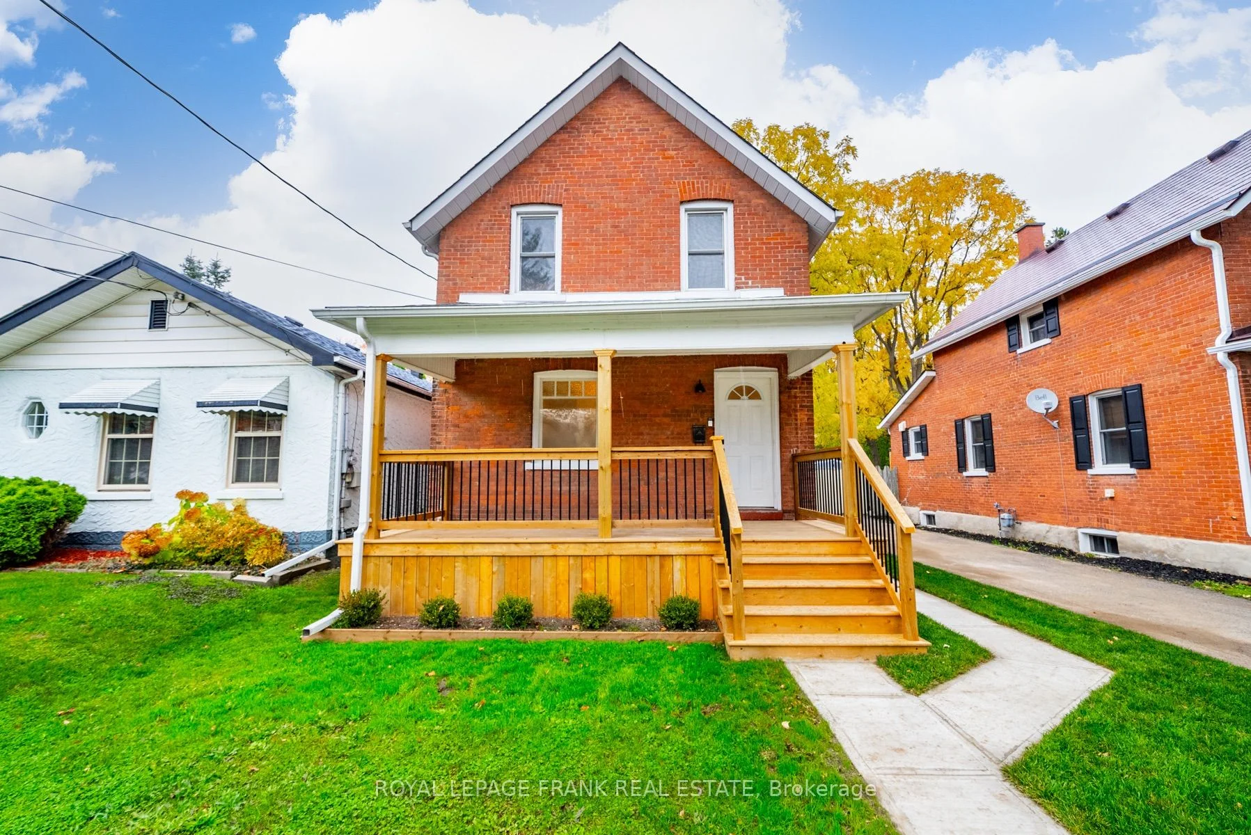 118 Glenelg Street W, Kawartha Lakes, ON K9V 2V9