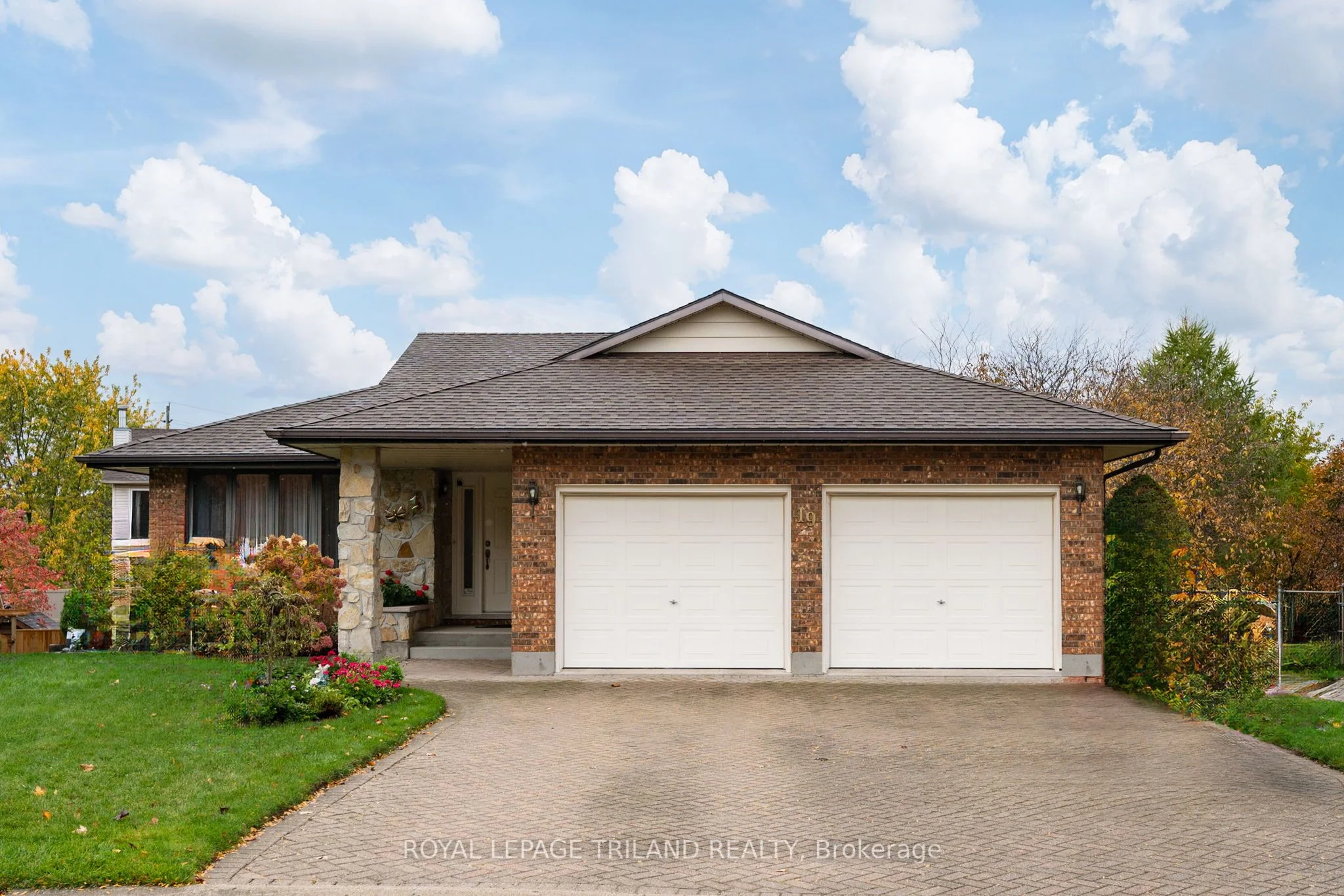 19 Augusta Place, Woodstock, ON N4S 8T2