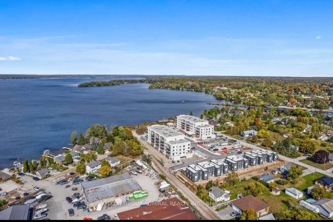 19 West Street S 206, Kawartha Lakes, On K0m 1n0