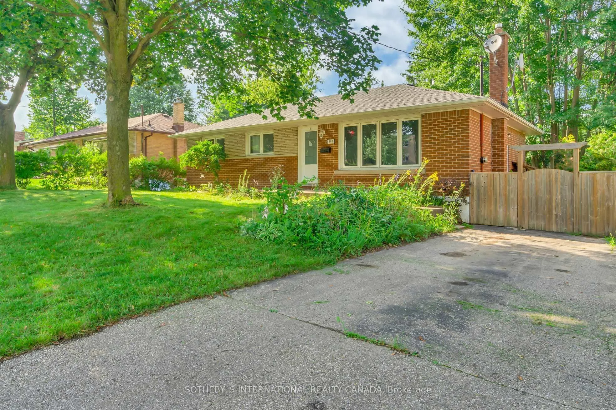 897 Cromwell Street, Woodstock, On N4s 5b4